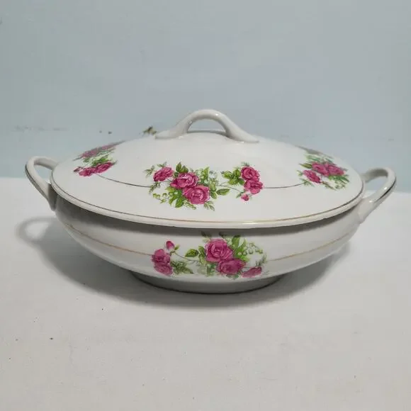 Vintage Royal China Japan Soup Tureen With Lid Featuring Rose Floral Pattern - Picture 5 of 5